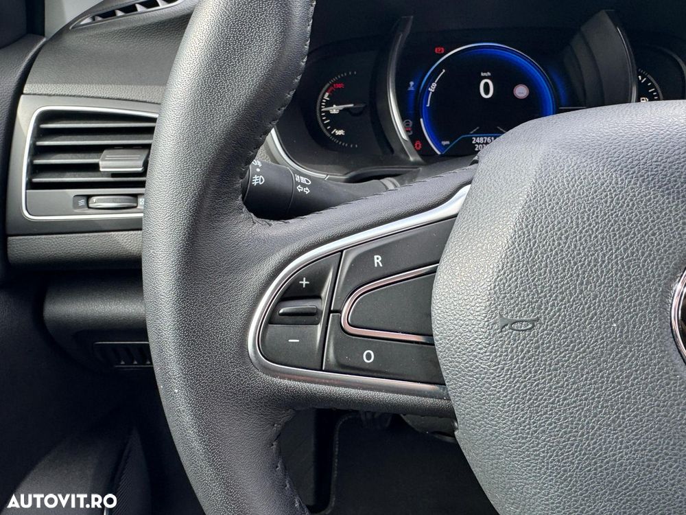 Renault Megane ENERGY dCi 110 INTENS - 23