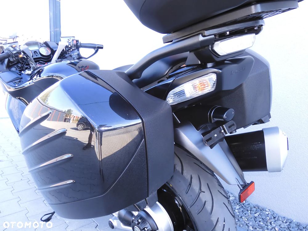Kawasaki GTR - 27
