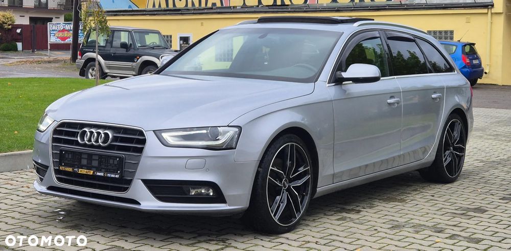 Audi A4 - 1