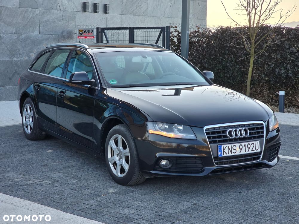 Audi A4 Avant 2.0 TDI DPF Ambiente - 4