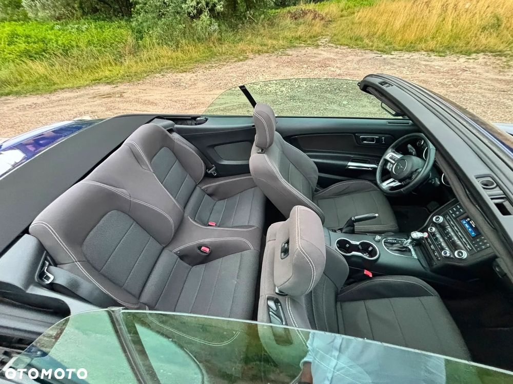 Ford Mustang 3.7 V6 - 18
