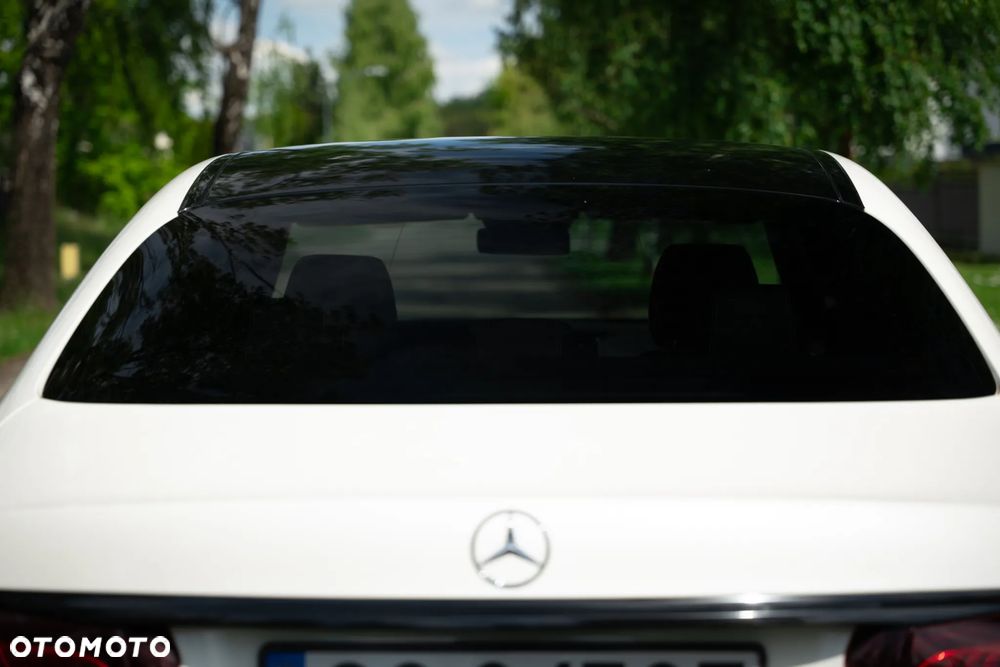Mercedes-Benz Klasa E 220 d 4-Matic Business Edition - 35