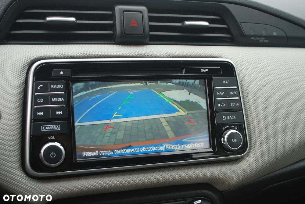 Nissan Micra 1.0 Acenta - 19