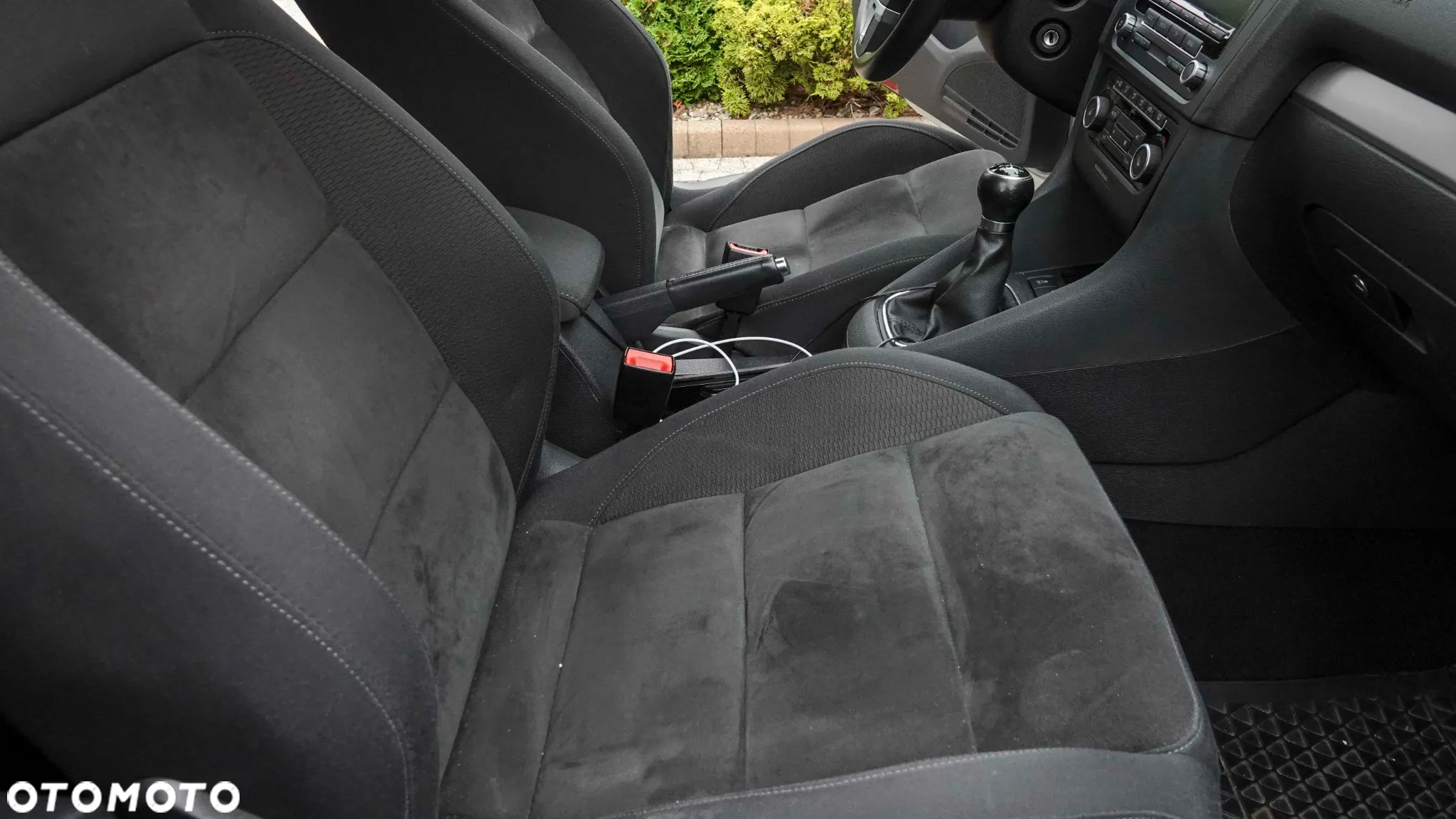 Volkswagen Golf VI 1.4 TSI Comfortline - 13