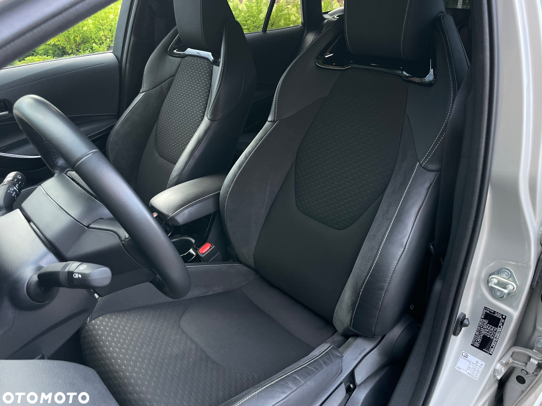 Toyota Corolla - 22