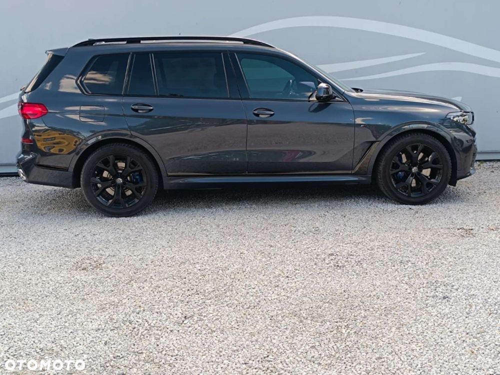 BMW X7 - 13