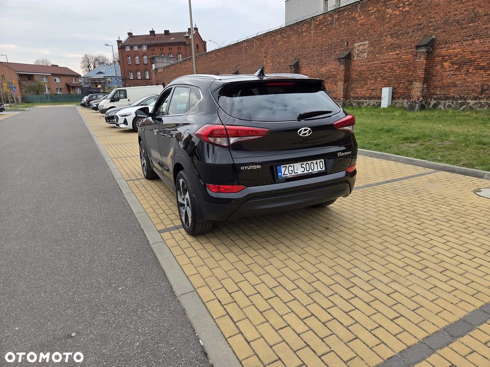 Hyundai Tucson - 4