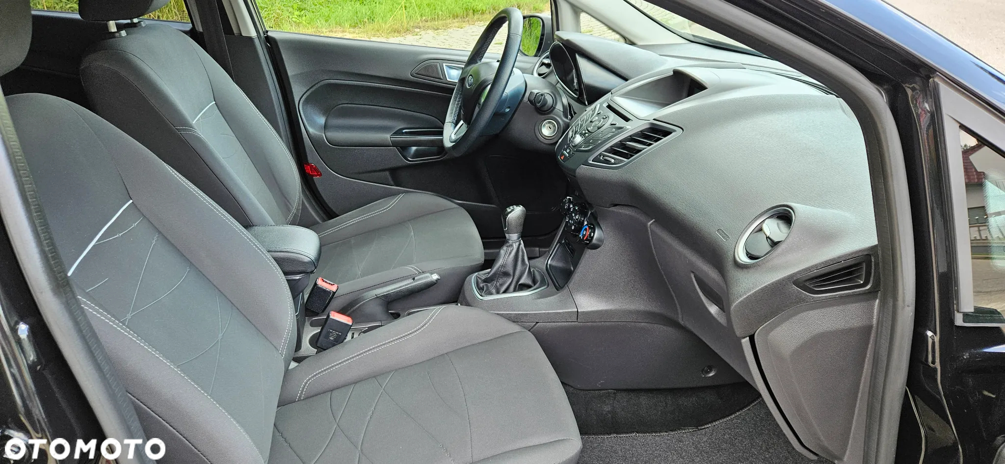 Ford Fiesta - 17