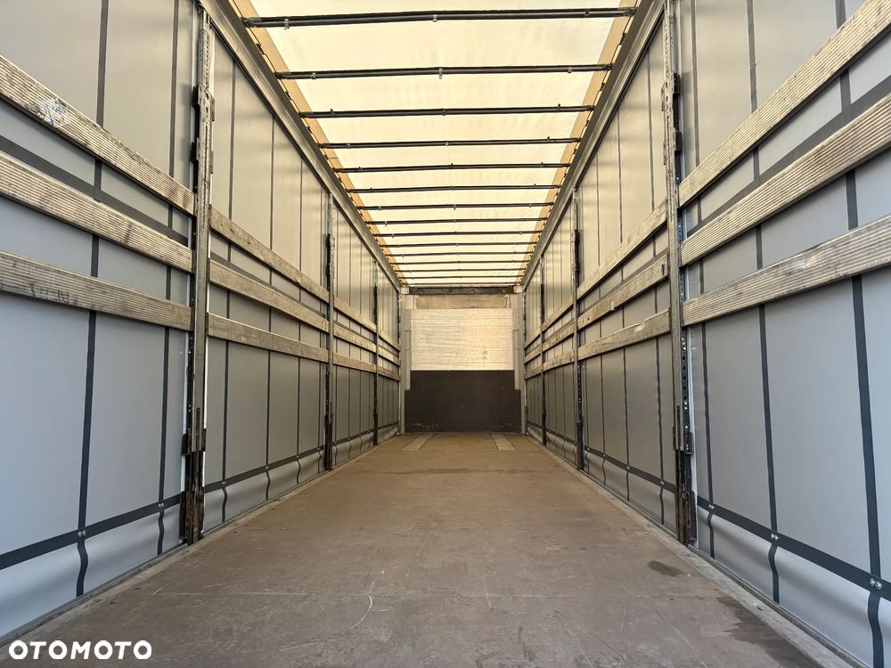 Schmitz Cargobull Varios Mega oś podnoszona - 5
