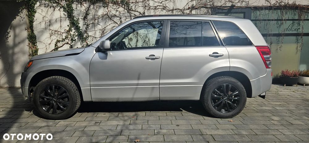 Suzuki Grand Vitara 2.7 V6 - 1