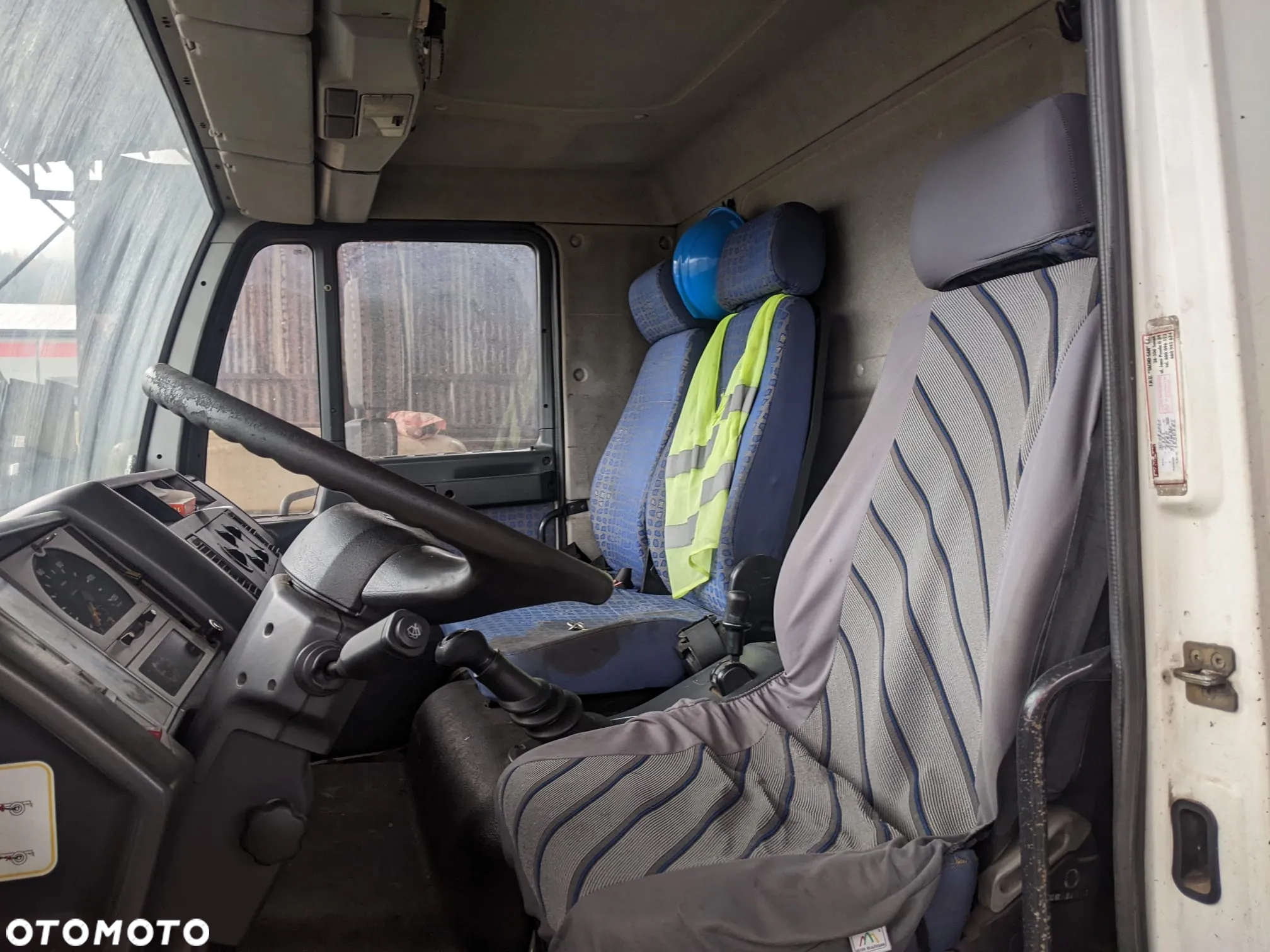 MAN L2000 - 8