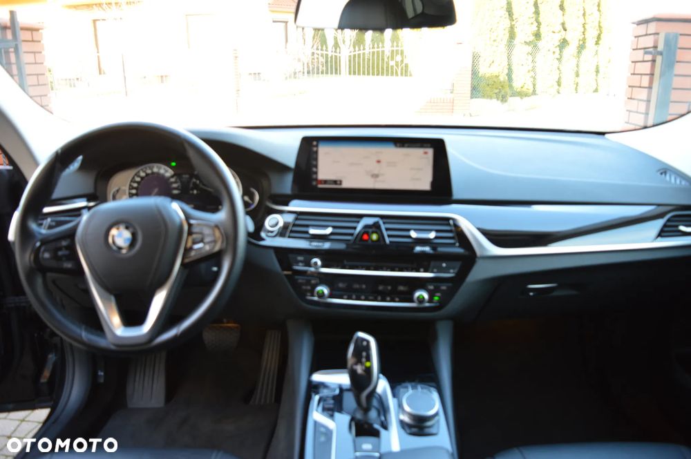 BMW 6GT 620d Sport Line - 12