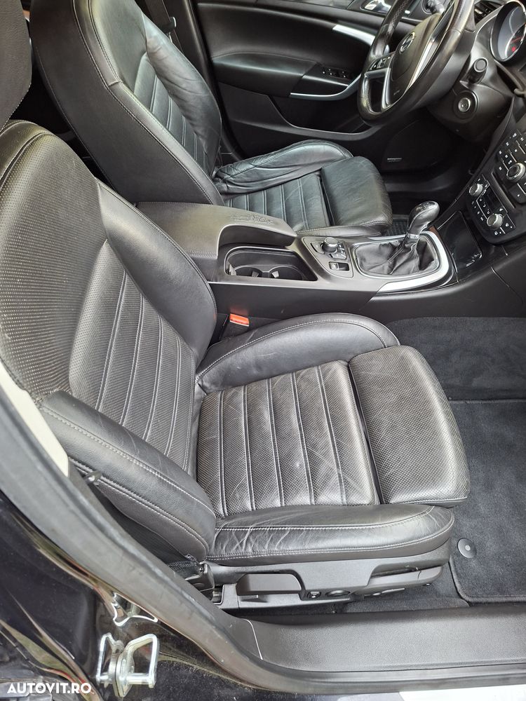 Opel Insignia 2.0 CDTI ecoFLEX Business Cosmo - 16