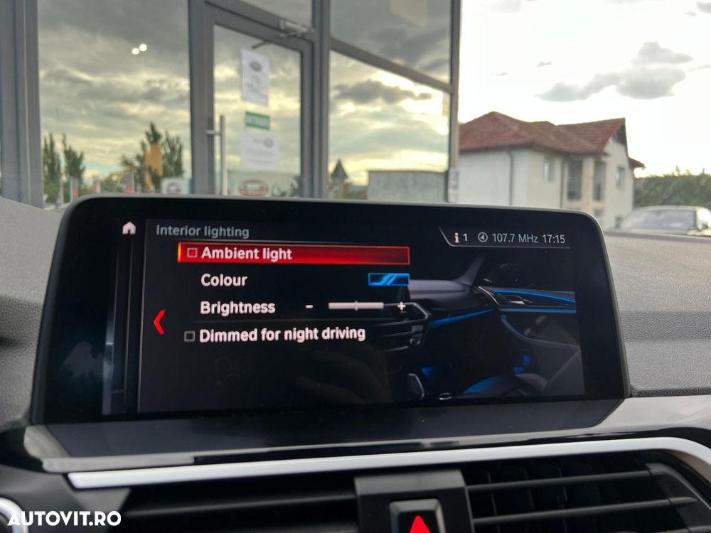 BMW X3 xDrive20d AT xLine - 33