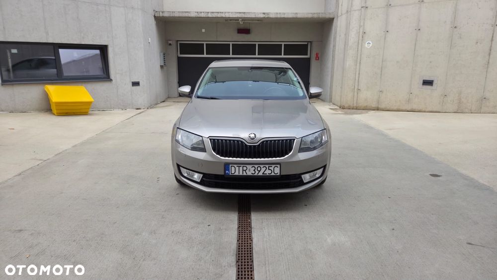 Skoda Octavia - 3