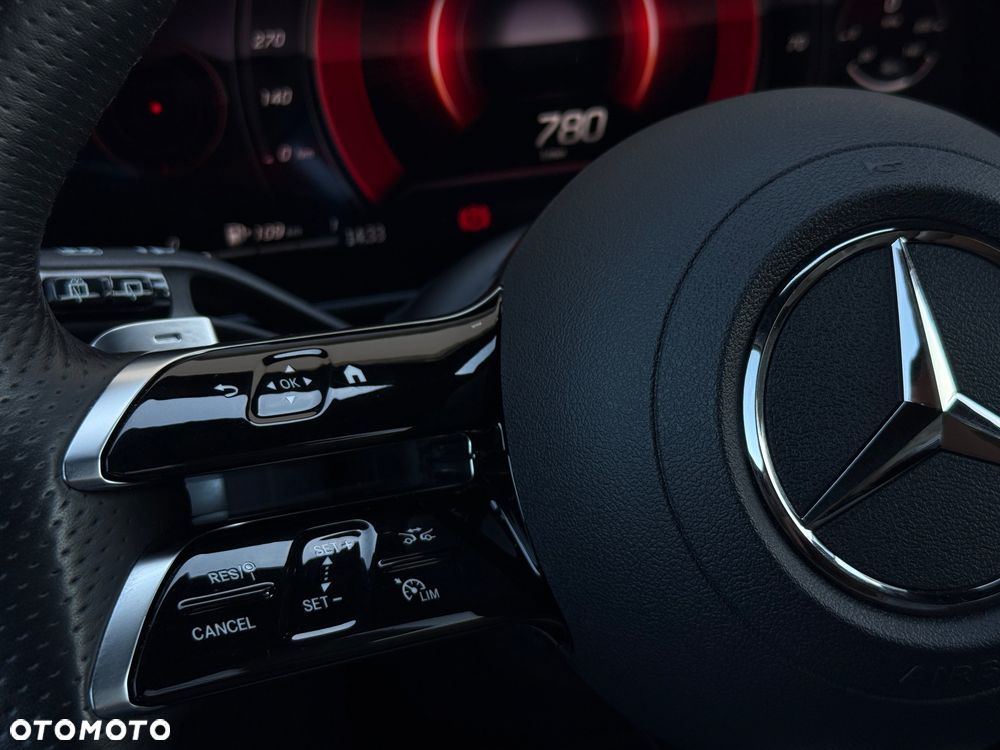 Mercedes-Benz GLC 300 mHEV 4-Matic AMG Line - 23