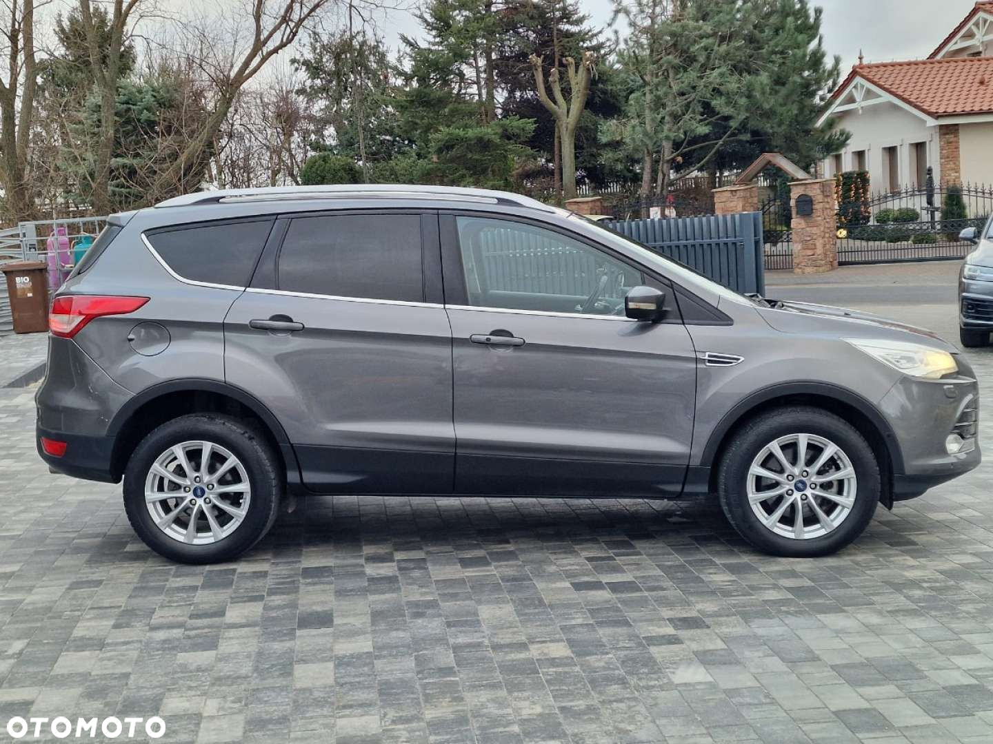 Ford Kuga - 7