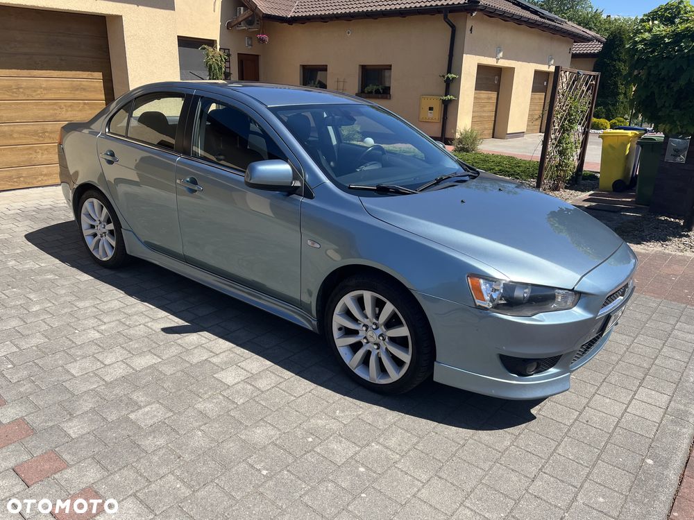 Mitsubishi Lancer 2.0 DI-D Intense - 1