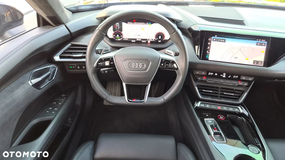 Audi RS e-tron GT quattro - 13