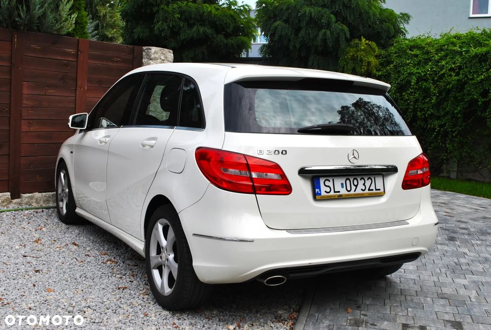 Mercedes-Benz Klasa B 200 (BlueEFFICIENCY) - 4