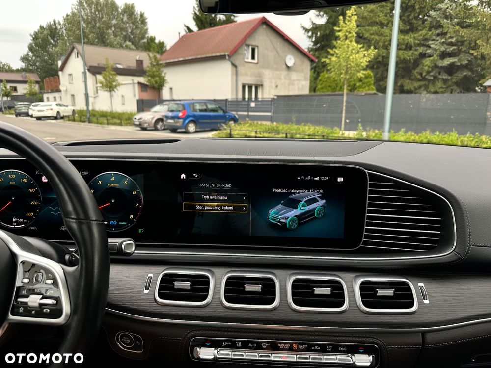 Mercedes-Benz GLE - 24