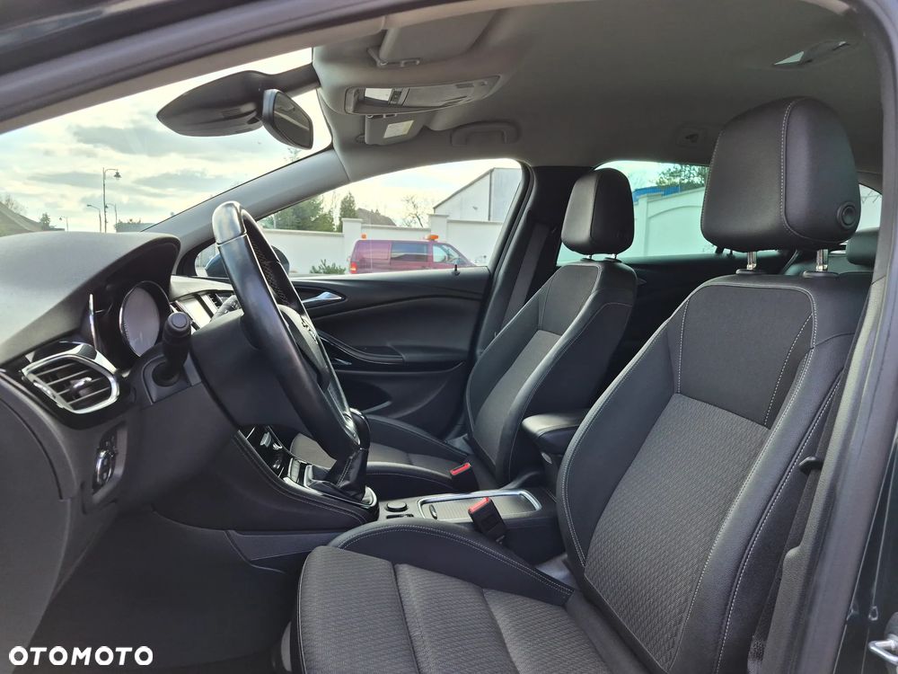 Opel Astra 1.6 BiTurbo CDTI Start/Stop Active - 11