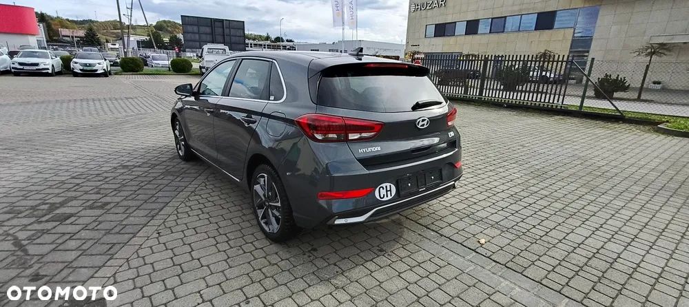 Hyundai i30 1.5 T-GDI 48V-Hybrid DCT Advantage - 7