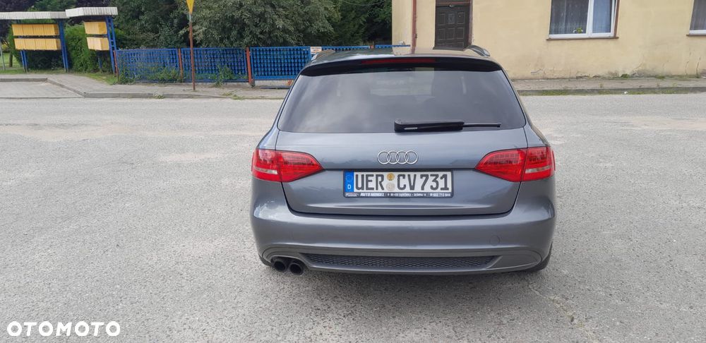 Audi A4 Avant - 4
