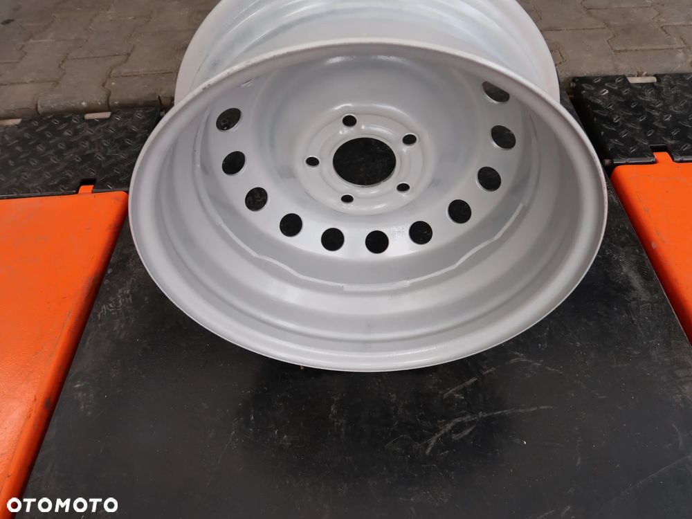 Felga Stalowa Renault Trafic Opel Vivaro 5x118 - 3