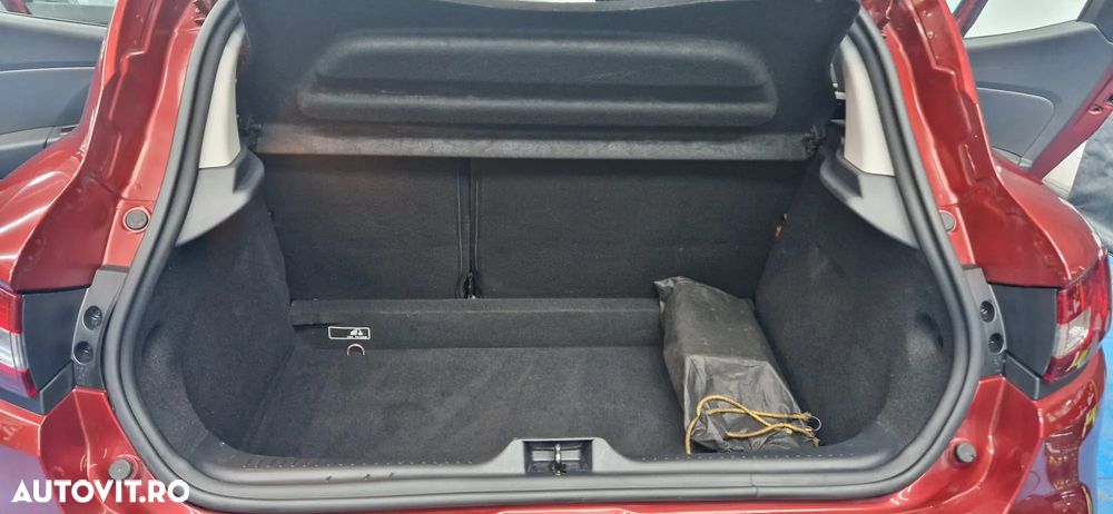 Renault Clio IV 1.2 Life Evo - 11
