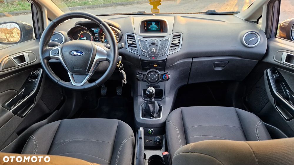 Ford Fiesta 1.4 Champions Edition - 12