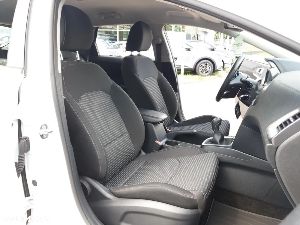 Kia Ceed 1.5 T-GDI M - 26