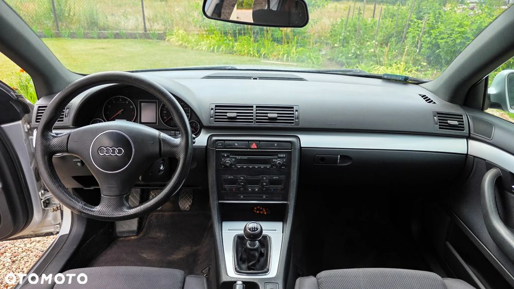 Audi A4 Limousine 1.8 T - 8