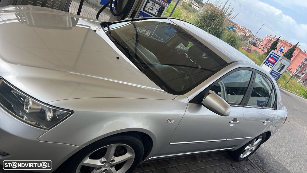 Hyundai Sonata 2.0 CRDi GLS - 1