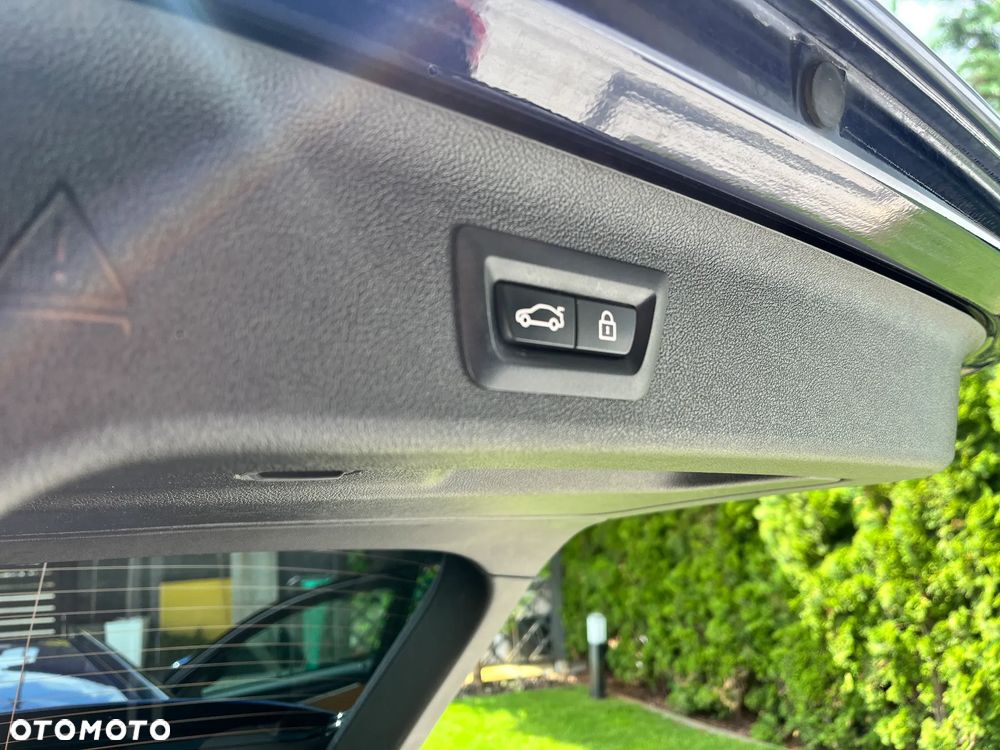 BMW Seria 5 530i xDrive M Sport sport - 27
