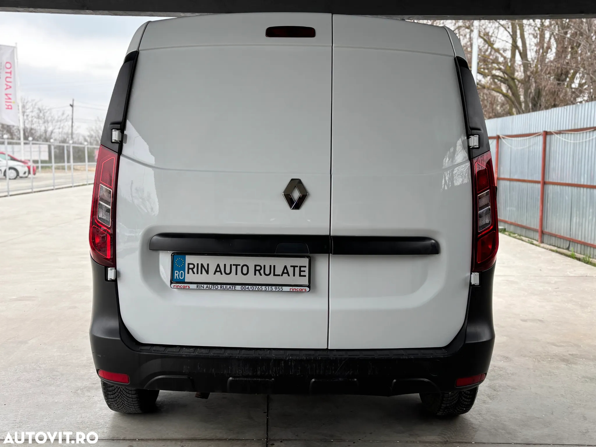 Renault Express - 10