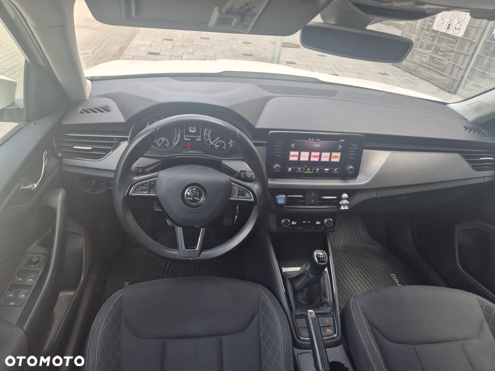 Skoda Kamiq 1.0 TSI Ambition - 17