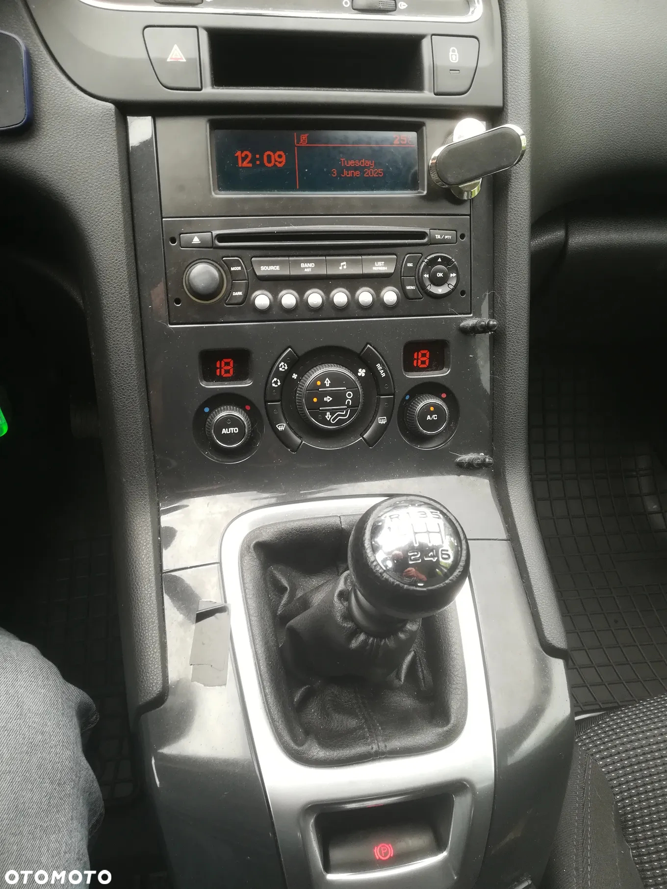 Peugeot 5008 1.6 THP Allure - 12