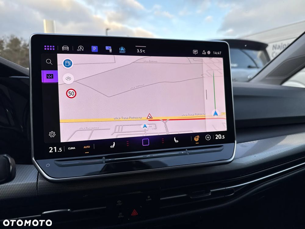 Volkswagen Golf Variant - 27