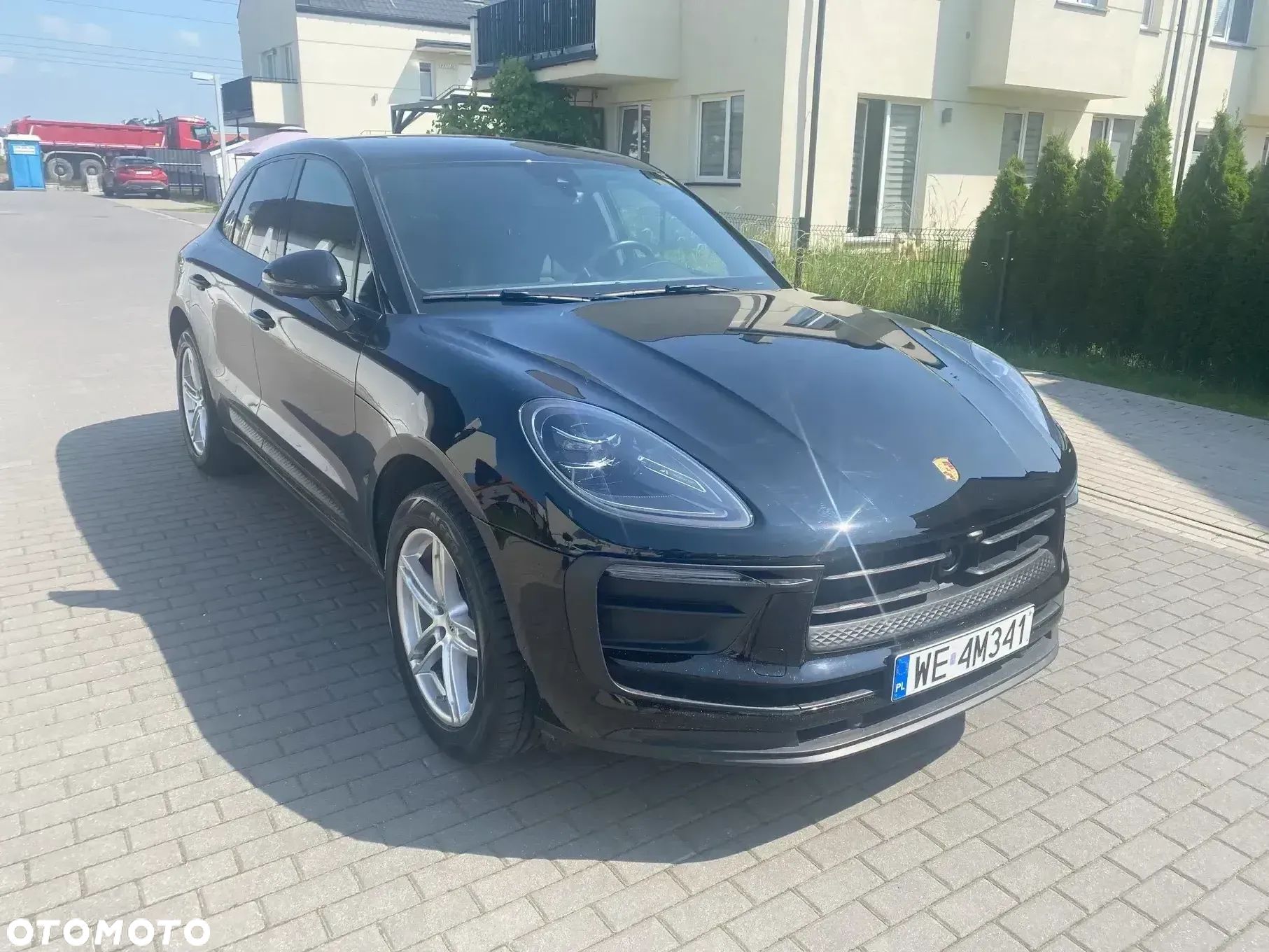 Porsche Macan Standard - 1