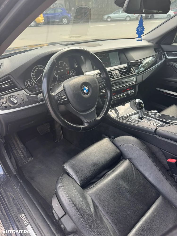 BMW Seria 5 525d Aut. - 7