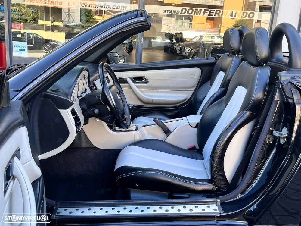 Mercedes-Benz SLK 230 Kompressor - 32