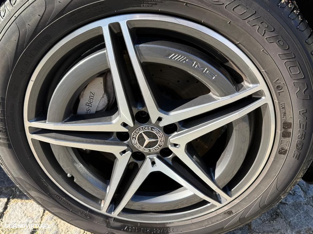 Mercedes-Benz EQC - 9