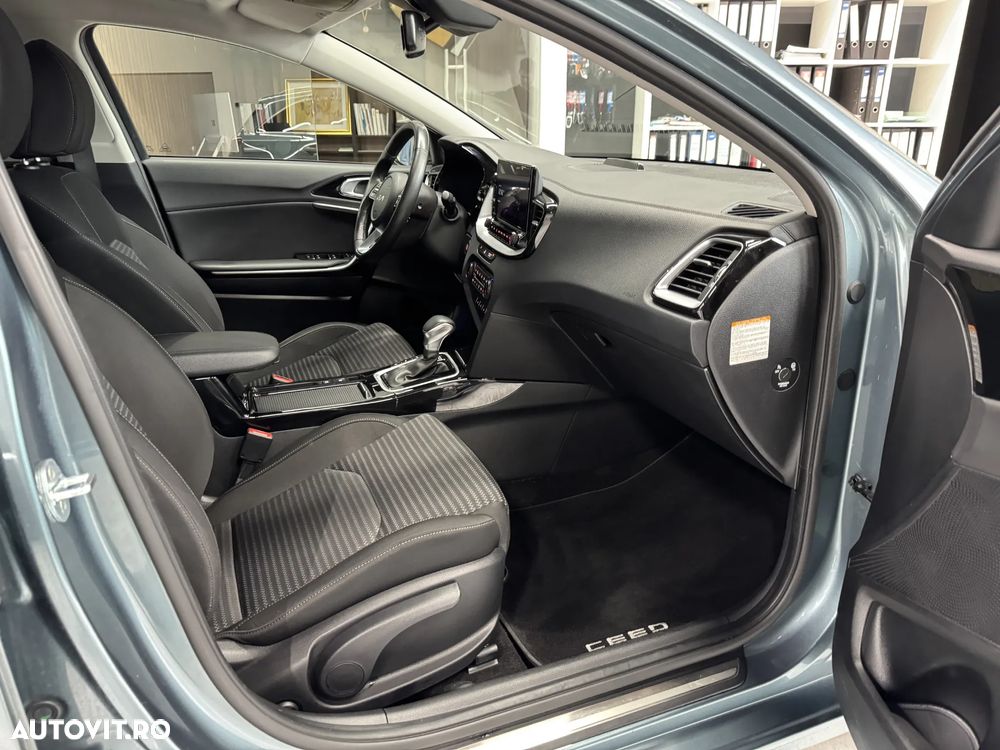 Kia Ceed SW 1.6 GDI DCT OPF Plug-in-Hybrid Spirit - 11