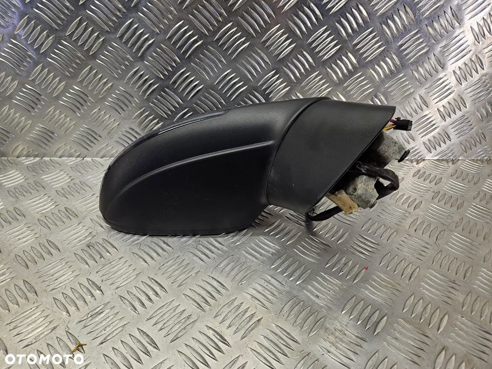 VW TOUAREG 7P 10-18R LUSTERKO PRAWE 12 PIN L041 - 3