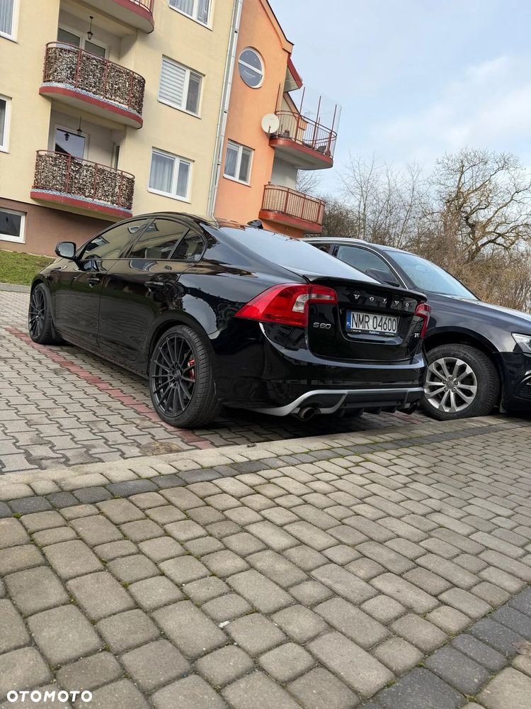 Volvo S60 2.5 T5 - 6
