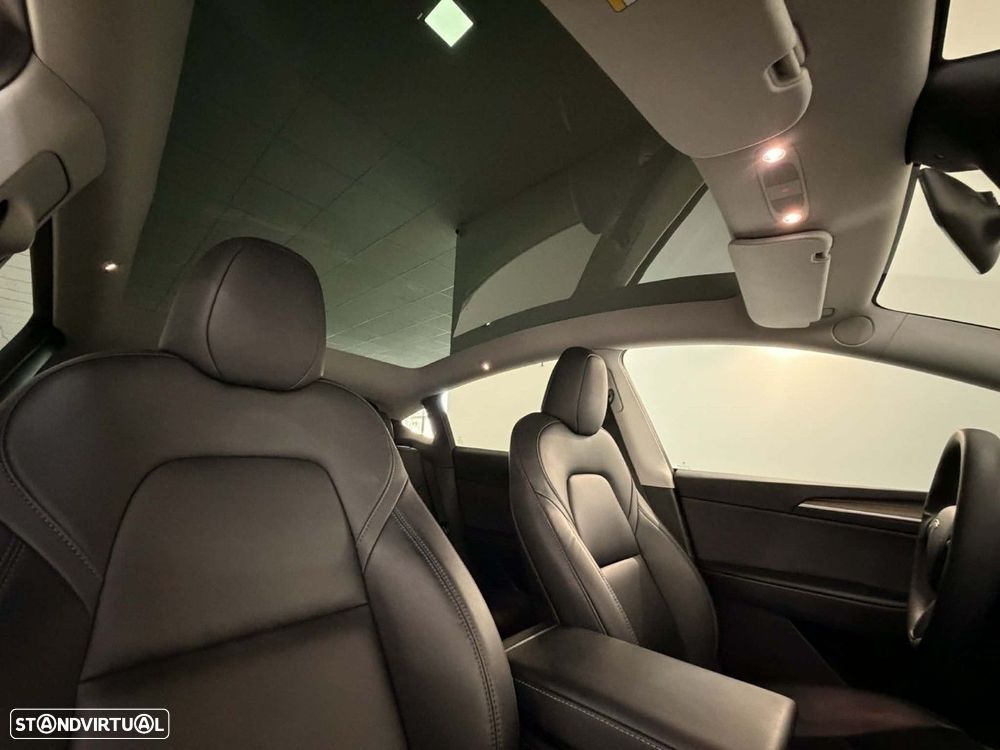 Tesla Model Y Long Range Tração Integral - 3