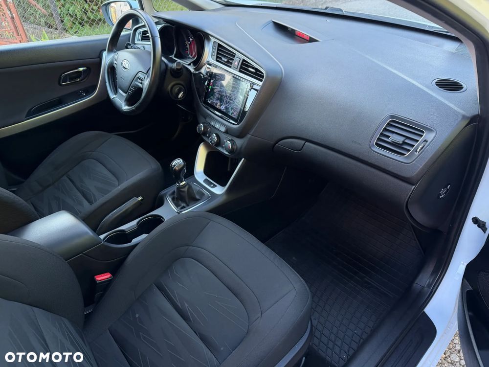 Kia Ceed 1.4 S - 12
