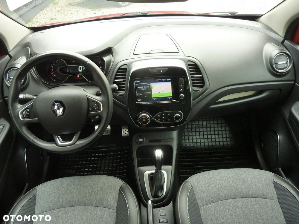 Renault Captur - 16