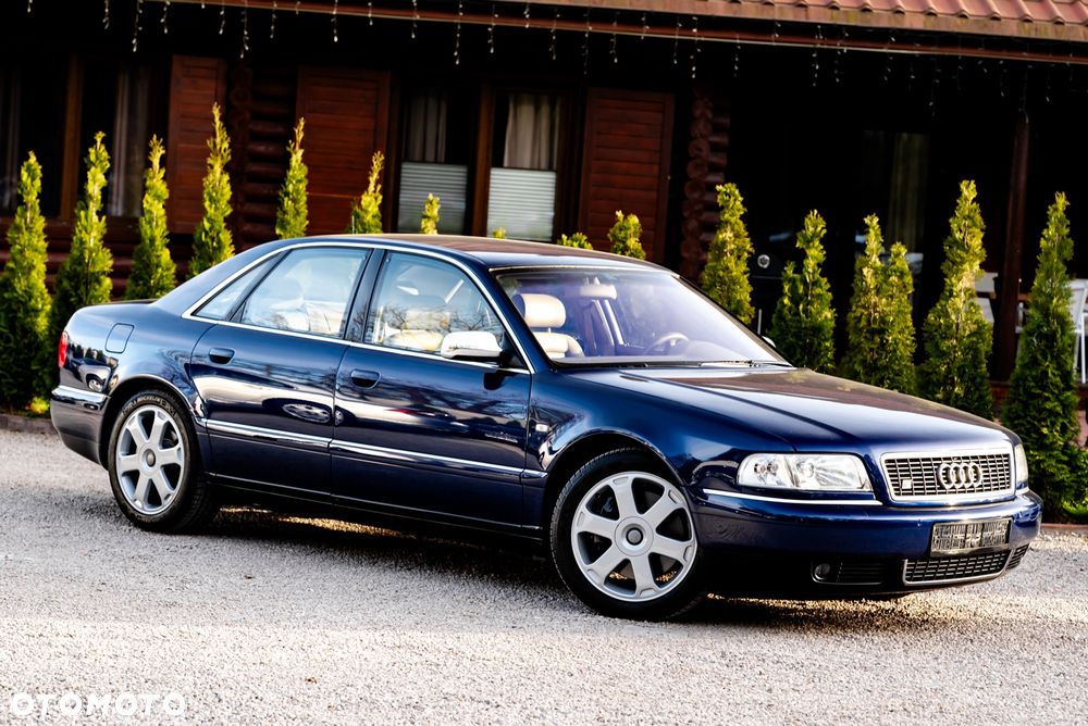 Audi S8 - 7